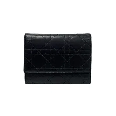Pre-owned Dior Christian  Black Leather Wallet (tri-fold) ()