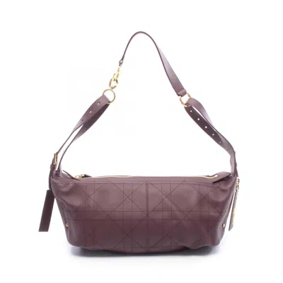 Pre-owned Dior Christian  Bordeaux Leather Handbag Shoulder Bag ()