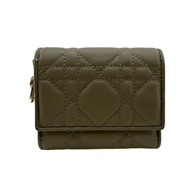 Pre-owned Dior Christian  Brown Leather Wallet (bi-fold) ()