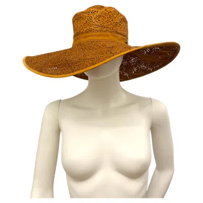Pre-owned Dior Christian  By John Galliano 2006 Laser Cut Lambskin Leather Wide Brim Hat In Beige