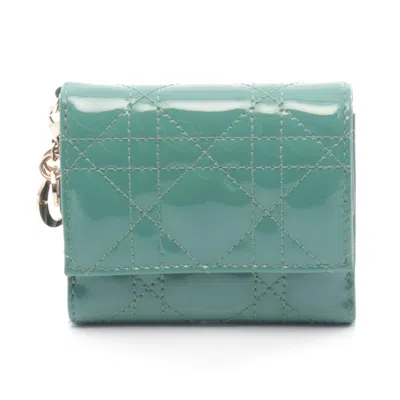 Pre-owned Dior Christian  Green Patent Leather Wallet (tri-fold) ()