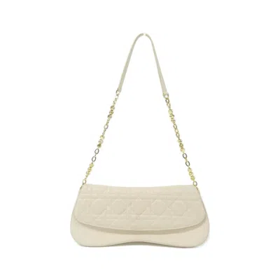 Pre-owned Dior Christian  Ivory Leather Shoulder Bag () In White