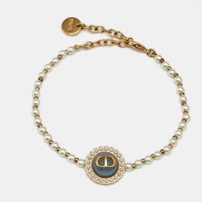 Pre-owned Dior Christian  Resin Faux Pearl Gold Tone Bead Bracelet