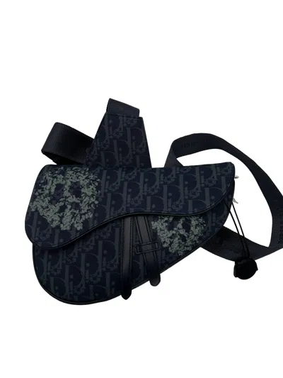 Pre-owned Dior Christian  Saddle Tripple Pouch Oblique Canvas Black Canvas Crossbody Bag Bag ()