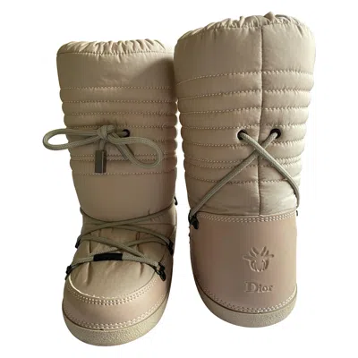 Pre-owned Dior Christian  Snow Boots For Kids In White