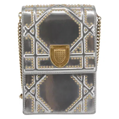 Pre-owned Dior Christian  Ultra Matte Ama Vertical Clutch On Chain Studded Leather Silver Patent_leather Cl