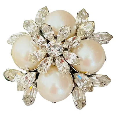 Pre-owned Dior Christian  Vintage 1962 Pearls Crystals White Snowflake Flower Round Brooch