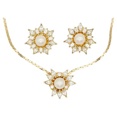 Pre-owned Dior Christian  Vintage White Pearl Gold Flower Sunburst Snowflake Crystals 2 Set