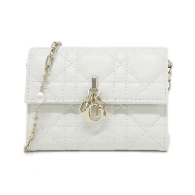Pre-owned Dior Christian  White Leather Chain/shoulder Wallet ()