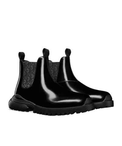 Dior Combat Logo Boots In Black