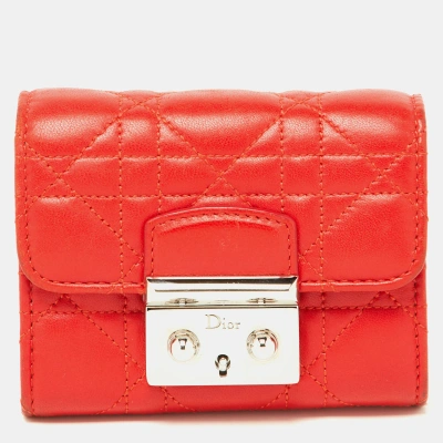 Pre-owned Dior Compact Wallet In Red