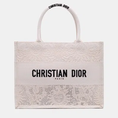 Pre-owned Dior Cream Medium Canvas D Lace Sun Embroidery Book Tote In White