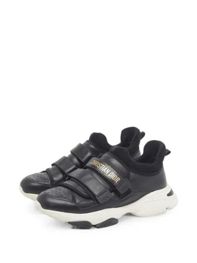 Pre-owned Dior D Wander Touch-strap Sneakers In Black