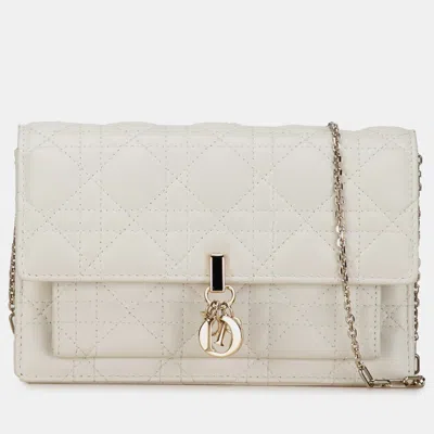 Pre-owned Dior Daily Chain Pouch In White