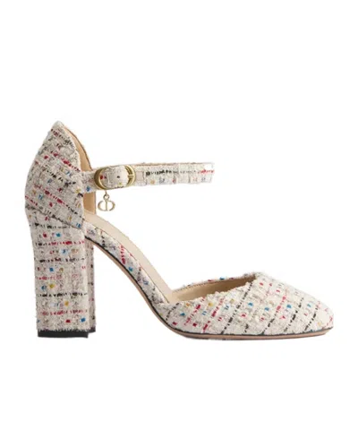 Dior Day Pump In Red