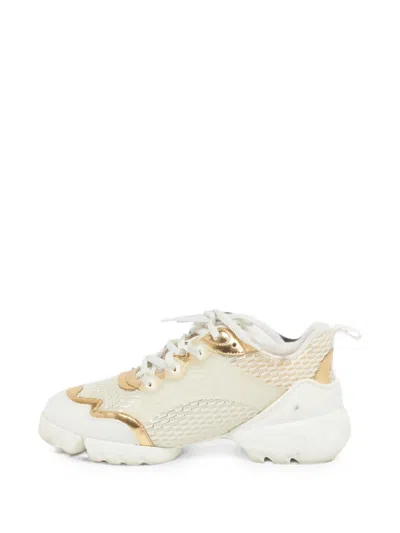 Pre-owned Dior D-connect Low-top Sneakers In Neutral