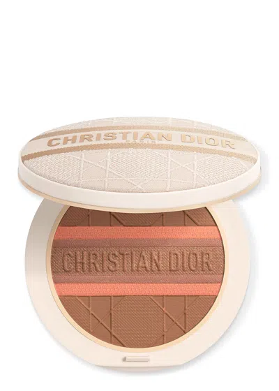 Dior Forever Natural Bronze Glow In White