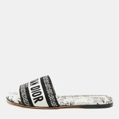 Pre-owned Dior Dway Size 34 Black/white Embroidered Canvas Slide Sandals