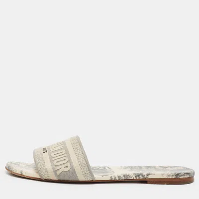 Pre-owned Dior Dway Size 38.5 Beige/grey Jacquard Logo Embroidered Flat Slide