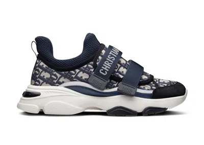 Pre-owned Dior Dwonder Low Technical Fabric (women's) Sneakers In Deep Blue/white/ Oblique