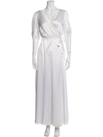 Pre-owned Dior Embroidered Accent Nightgown In White