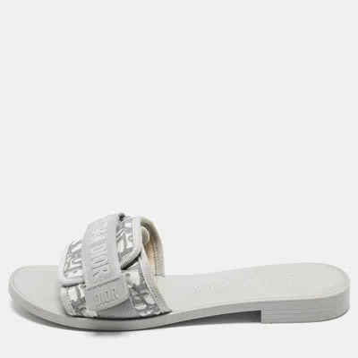 Pre-owned Dior Evolution Size 37 Grey/white Oblique Fabric Flat Slide
