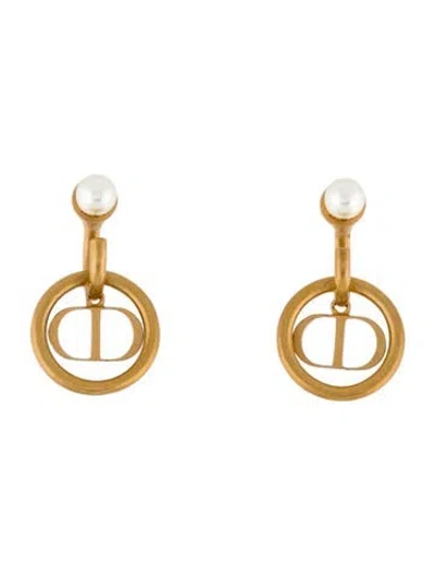 Pre-owned Dior Faux Pearl 30 Montaigne Logo Drop Earrings In White