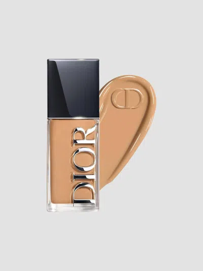 Dior Forever Skin Glow Foundation In 4 Warm
