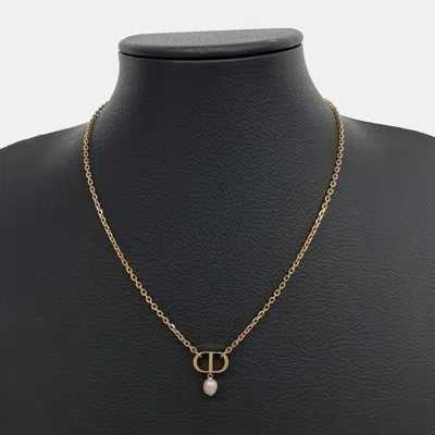 Pre-owned Dior Gold Pearl Necklace