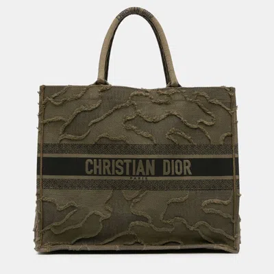 Pre-owned Dior Green Large Embroidered Canvas Camouflage Book Tote