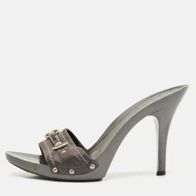 Pre-owned Dior Grey Canvas And Leather Buckle Open Toe Sandals Size 39.5 In Gray