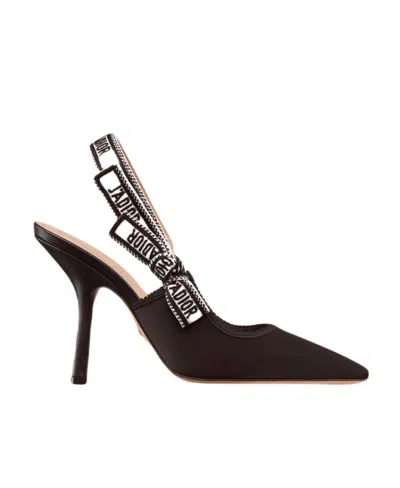 Dior Hit The Details Of The Pointed High Heels In Black