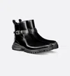 Dior Pull Tab Round Toe Rubber Sole Stitching Accents In Black