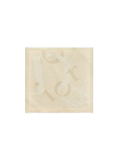 Dior Infini Shawl In Neutral