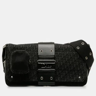 Pre-owned Dior Issimo Street Chic Crossbody Bag In Black