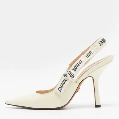 Pre-owned Dior J'a Size 37 Cream Patent Leather Slingback Pumps