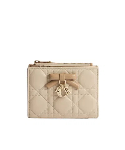 Dior Lady  Dahlia Wallet In Nude