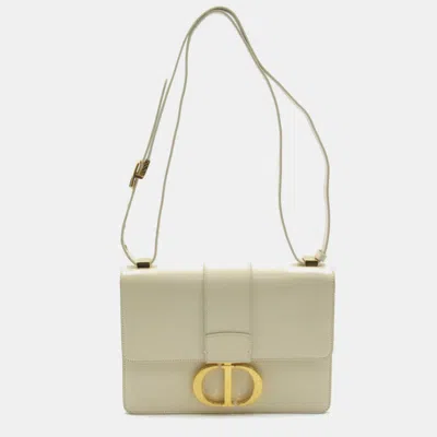 Pre-owned Dior Leather 30 Montaigne Shoulder Bags In Beige
