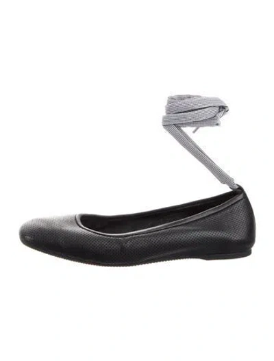Pre-owned Dior Leather Ballet Flats In Black