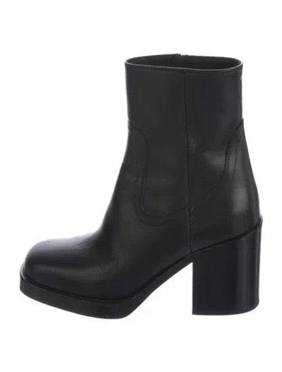 Pre-owned Dior Leather Boots In Black