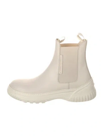 Pre-owned Dior Leather Chelsea Boots W/ Tags In Neutral