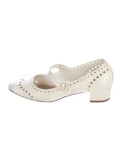 Pre-owned Dior Leather Cutout Accent Pumps In White