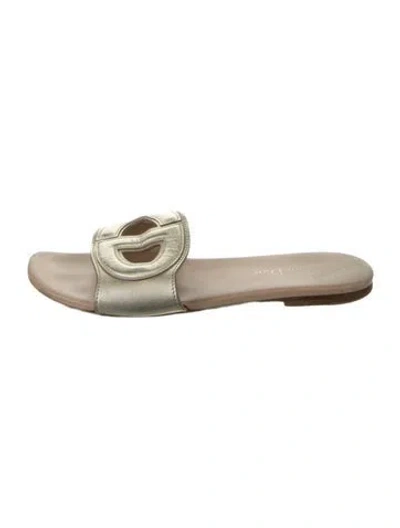 Pre-owned Dior Leather Cutout Accent Slides In Gold