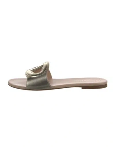 Pre-owned Dior Leather Cutout Accent Slides In Gold/metallic