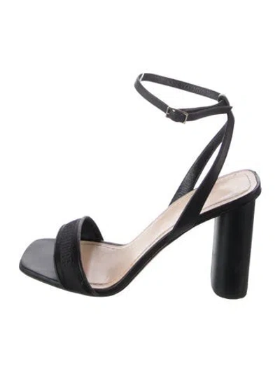 Pre-owned Dior Leather Pumps In Blue
