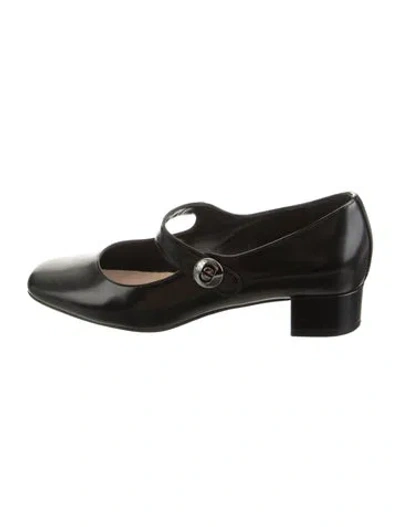 Pre-owned Dior Leather Pumps In Green