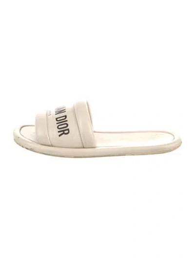 Pre-owned Dior Leather Slides In Neutral