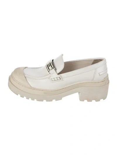 Pre-owned Dior Leather Whipstitch Trim Loafers In White