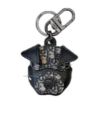 Dior Logo Keychain In Black