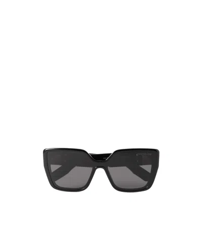 Dior Logo Sunglasses In Black